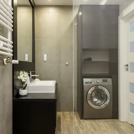 Rentplanet - Stare Apartamento