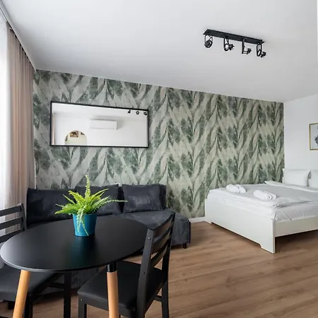Rentplanet - Stare Apartament *