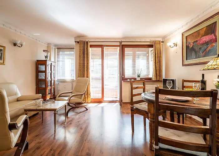 Rentplanet - Stare Apartamento *