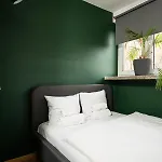 Rentplanet - Stare Apartamento