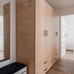Apartment Rentplanet - Stare *