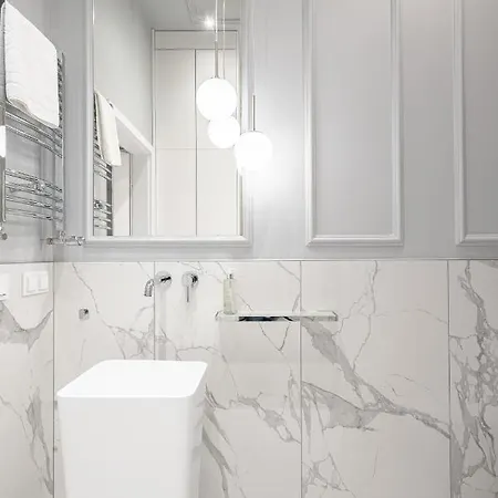 Rentplanet - Stare Apartamento