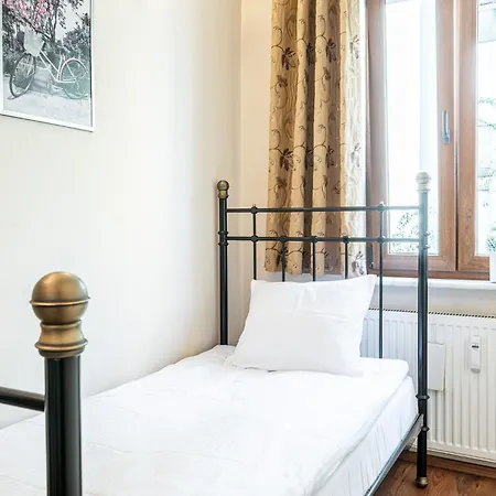 Rentplanet - Stare Apartamento Breslavia