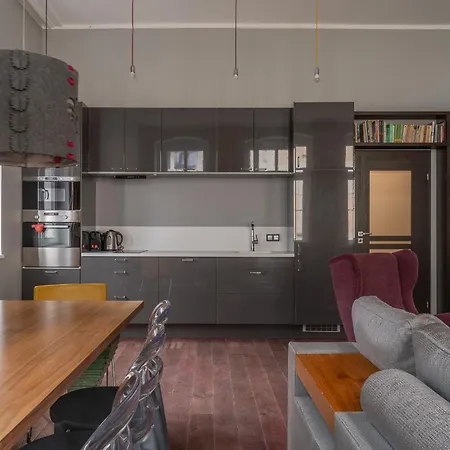 Apartment Rentplanet - Stare *