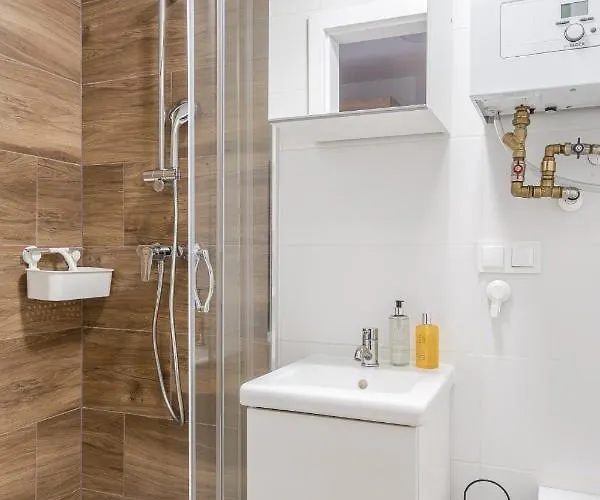 아파트 Rentplanet - Stare *